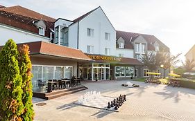 Thermenhotel Kurz
